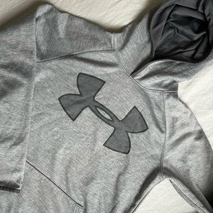 Youth Under Armor sweatshirt YXL
